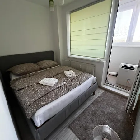 Nad Jazerom Apartmán *